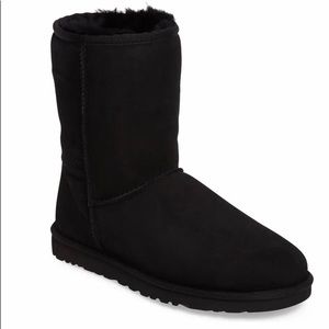 Men’s Classic Ugg Boots, Black, Size 14 NEW!!!